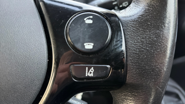 Toyota Aygo 1.0 VVT-i X-Play TSS 5dr Petrol Hatchback